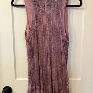 Lace Sleeveless Top in Mauve Purple The Buckle